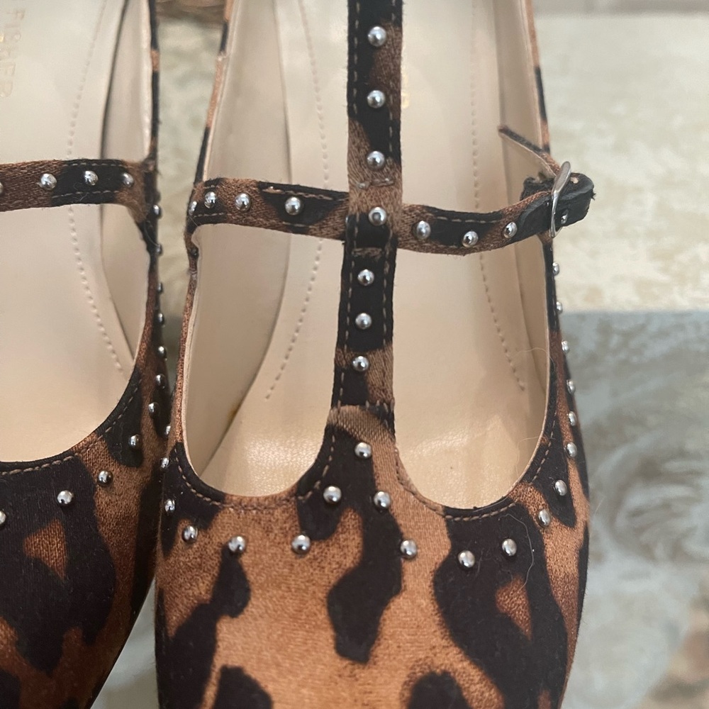 Marc Fisher Studded Leopard Print Shoes. - image 5